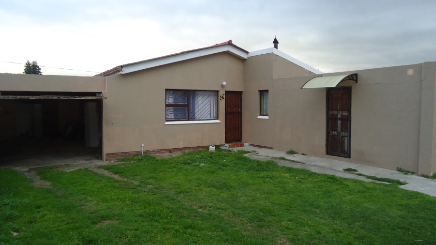 3 Bedroom Property for Sale in Devon Park Western Cape